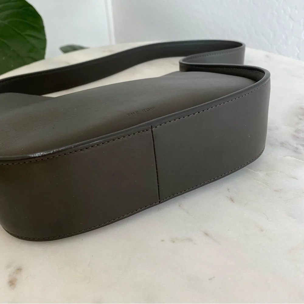 SOLD The Row Olive Green Smooth Leather Half Moon Shoulder Bag - Picture 10 of 16